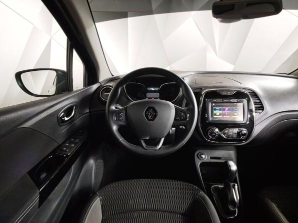 Renault Kaptur I с пробегом 2020 года, цена 1 705 000 рублей, 31618 км, внедорожник, Автокод Объявления