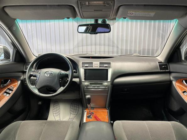 Toyota Camry VI (XV40) Рестайлинг с пробегом 2010 года, цена 1 080 000 рублей, 312737 км, седан, Автокод Объявления