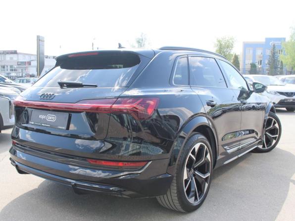 Audi e-tron S с пробегом 2021 года, цена 6 600 000 рублей, 27202 км, внедорожник, Автокод Объявления