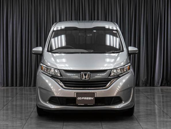 Honda Freed II с пробегом 2017 года, цена 1 679 000 рублей, 47104 км, компактвэн, Автокод Объявления