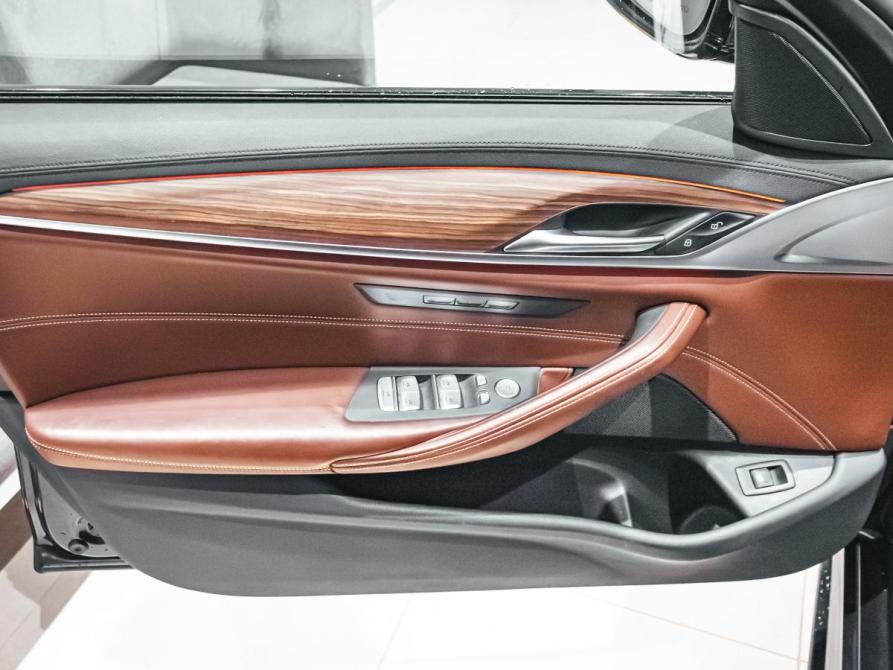 BMW 5 серии VII (G30/G31/G38) Екатеринбург  - изображение 12