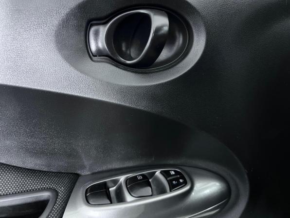 Nissan Juke I с пробегом 2013 года, цена 1 150 000 рублей, 93657 км, внедорожник, Автокод Объявления