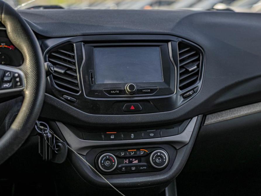 Lada (ВАЗ) Vesta I Санкт-Петербург  - изображение 6