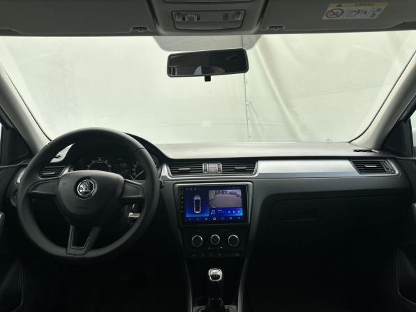 Skoda Rapid I Рестайлинг с пробегом 2017 года, цена 900 000 рублей, 244670 км, лифтбек, Автокод Объявления