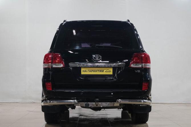Toyota Land Cruiser 200 Series с пробегом 2010 года, цена 3 329 000 рублей, 233000 км, внедорожник, Автокод Объявления