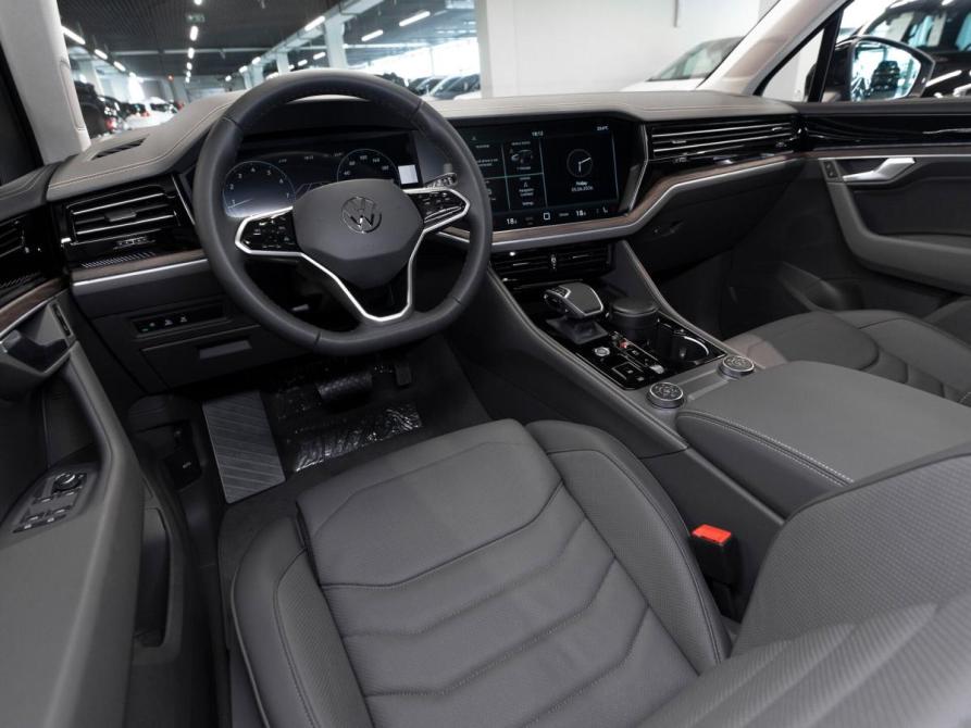 Volkswagen Touareg III Рестайлинг Москва  - изображение 7