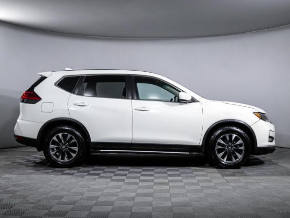 Nissan Rogue II Рестайлинг с пробегом 2016 года, цена 1 200 000 рублей, 80211 км, внедорожник, Автокод Объявления
