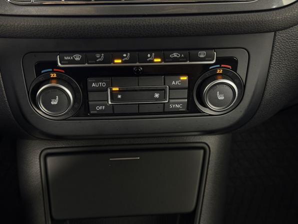 Volkswagen Tiguan I Рестайлинг с пробегом 2013 года, цена 1 190 000 рублей, 131736 км, внедорожник, Автокод Объявления