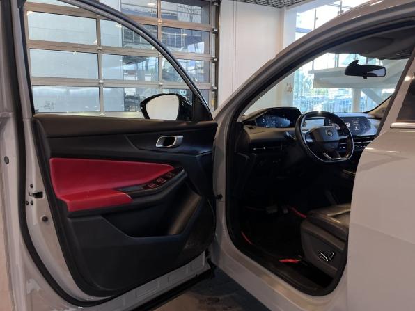 Changan CS55 Plus II с пробегом 2023 года, цена 2 225 000 рублей, 52836 км, внедорожник, Автокод Объявления