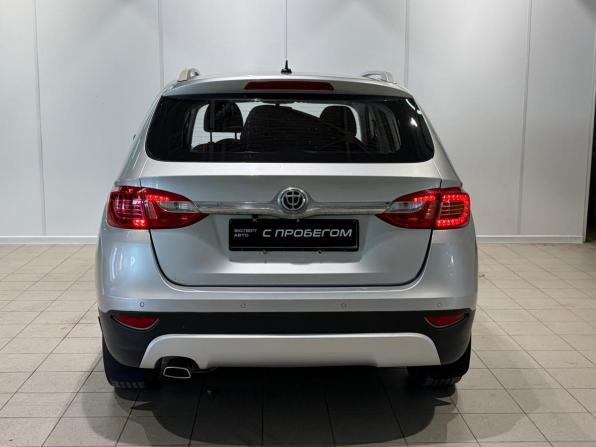 Brilliance V5 I с пробегом 2015 года, цена 880 000 рублей, 102000 км, внедорожник, Автокод Объявления