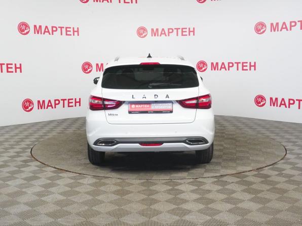 Lada (ВАЗ) Vesta I Рестайлинг (NG) с пробегом 2024 года, цена 1 368 000 рублей, 48950 км, универсал, Автокод Объявления
