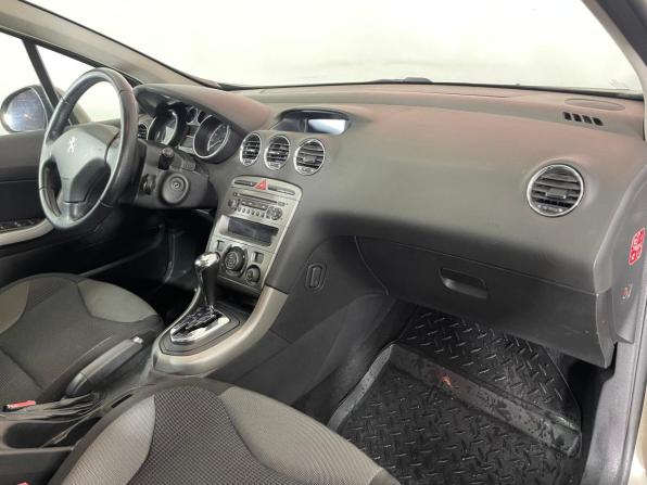 Peugeot 308 I Рестайлинг с пробегом 2012 года, цена 554 000 рублей, 124206 км, хэтчбек, Автокод Объявления