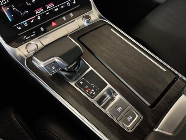 Audi A6 V (C8) с пробегом 2018 года, цена 4 690 000 рублей, 60109 км, седан, Автокод Объявления