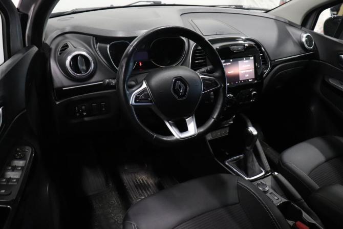 Renault Kaptur I Рестайлинг с пробегом 2021 года, цена 1 625 000 рублей, 114649 км, внедорожник, Автокод Объявления