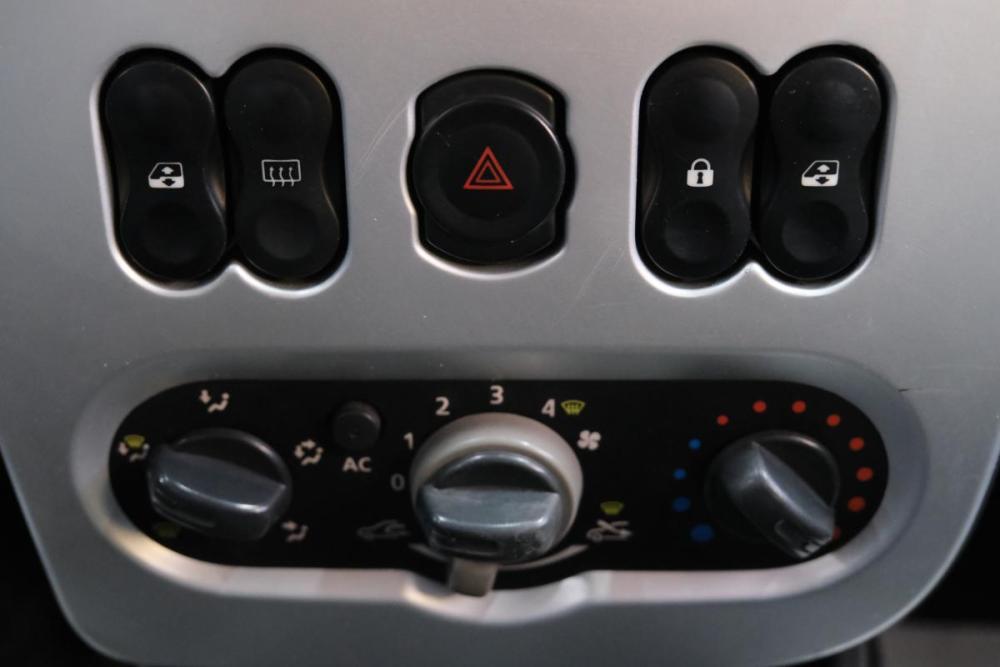 Renault Sandero I Омск  - изображение 13