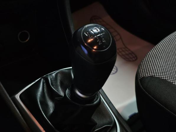 Hyundai Solaris I с пробегом 2013 года, цена 760 000 рублей, 183000 км, седан, Автокод Объявления