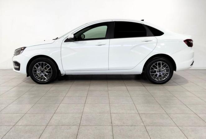 Lada (ВАЗ) Vesta I Рестайлинг (NG) с пробегом 2024 года, цена 1 275 000 рублей, 61954 км, седан, Автокод Объявления