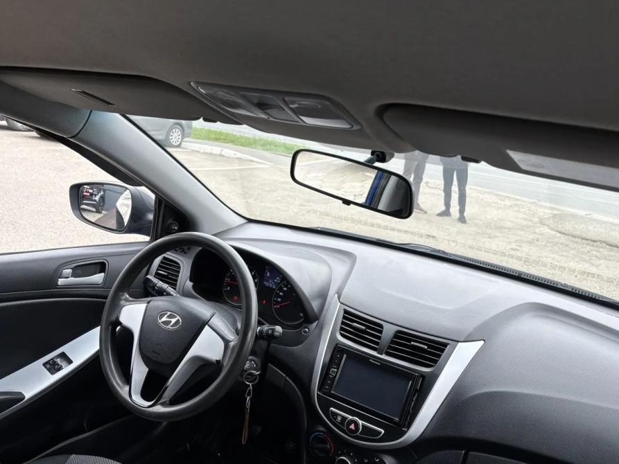 Hyundai Solaris I Казань  - изображение 8