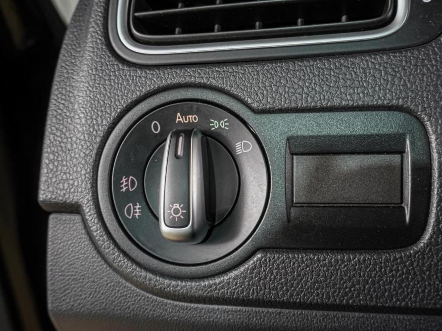 Volkswagen Polo V Рестайлинг Воронеж  - изображение 16