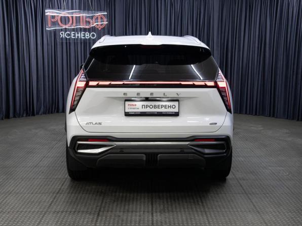 Geely Atlas II с пробегом 2024 года, цена 2 998 000 рублей, 26842 км, внедорожник, Автокод Объявления