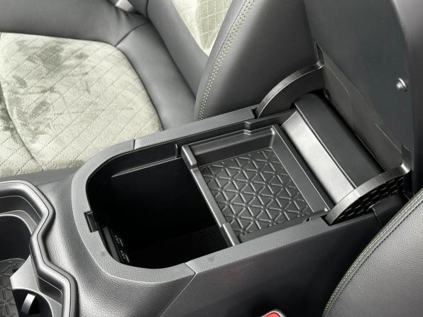 Toyota RAV4 VI (XA60) с пробегом 2025 года, цена 3 850 000 рублей, 12941 км, внедорожник, Автокод Объявления