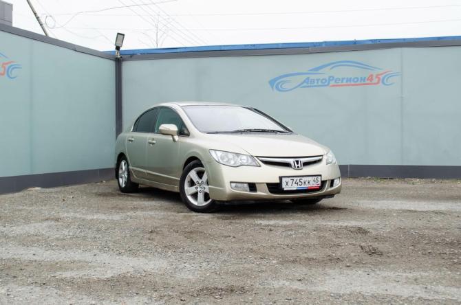 Honda Civic VIII с пробегом 2008 года, цена 659 000 рублей, 200000 км, седан, Автокод Объявления