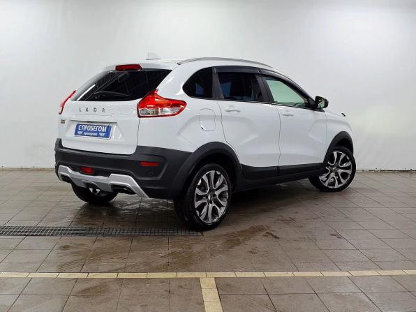 Lada (ВАЗ) XRAY I с пробегом 2018 года, цена 1 350 000 рублей, 68321 км, хэтчбек, Автокод Объявления