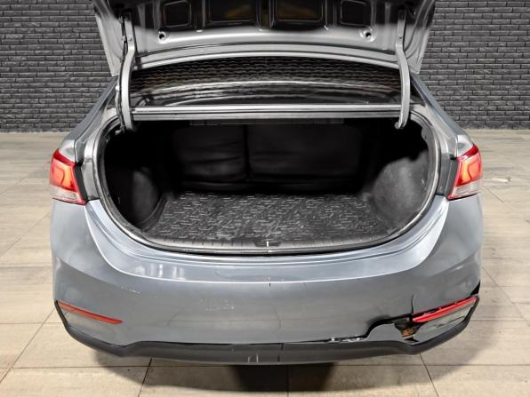 Hyundai Solaris II с пробегом 2018 года, цена 850 000 рублей, 223306 км, седан, Автокод Объявления
