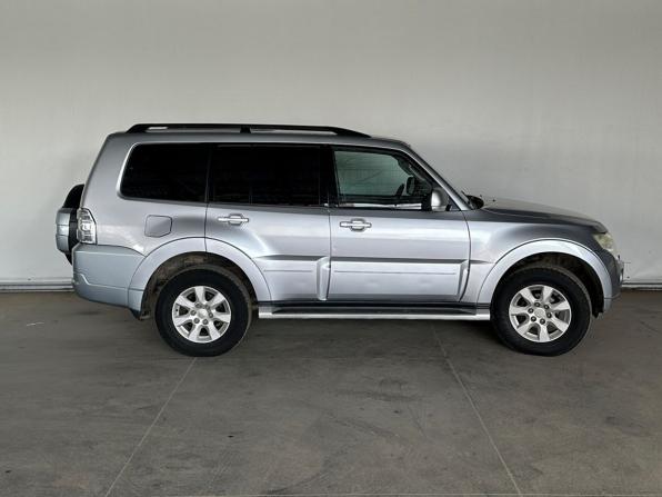 Mitsubishi Pajero IV с пробегом 2011 года, цена 1 750 000 рублей, 256537 км, внедорожник, Автокод Объявления