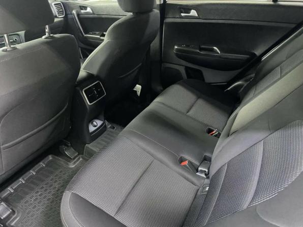 Kia Sportage IV Рестайлинг с пробегом 2019 года, цена 2 247 750 рублей, 119238 км, внедорожник, Автокод Объявления