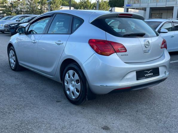 Opel Astra J с пробегом 2012 года, цена 640 000 рублей, 119701 км, хэтчбек, Автокод Объявления