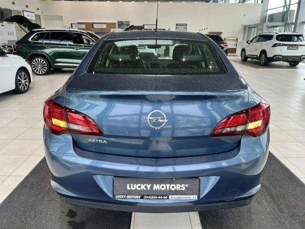 Opel Astra J Рестайлинг с пробегом 2012 года, цена 765 000 рублей, 109535 км, седан, Автокод Объявления