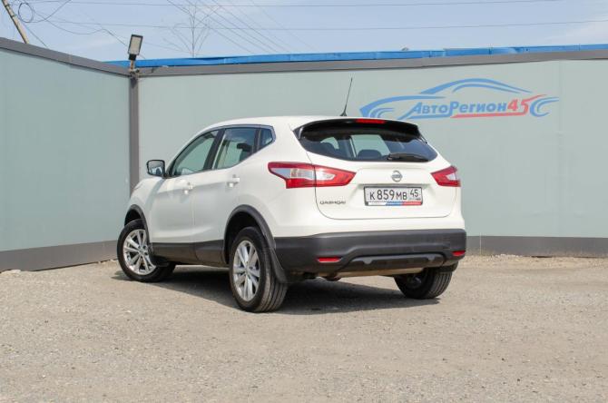 Nissan Qashqai II с пробегом 2016 года, цена 1 565 000 рублей, 153000 км, внедорожник, Автокод Объявления