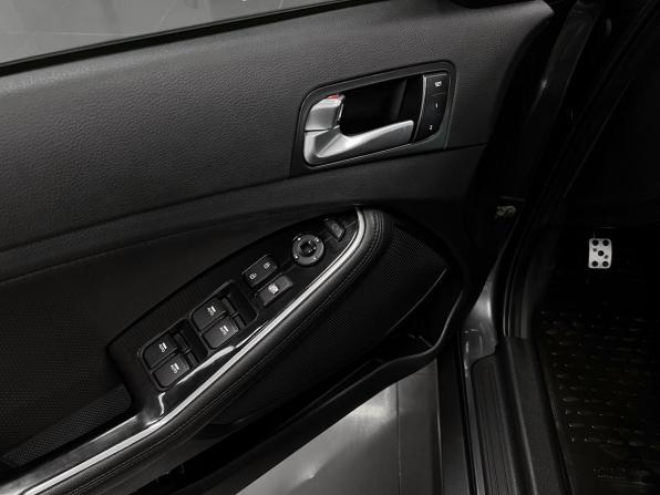 Kia Optima III Рестайлинг с пробегом 2015 года, цена 1 395 000 рублей, 133677 км, седан, Автокод Объявления