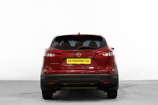 Nissan Qashqai II с пробегом 2015 года, цена 1 499 000 рублей, 214000 км, внедорожник, Автокод Объявления