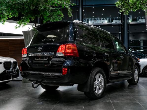 Toyota Land Cruiser 200 Series Рестайлинг 1 с пробегом 2014 года, цена 5 279 900 рублей, 180045 км, внедорожник, Автокод Объявления