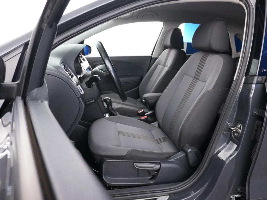 Volkswagen Polo V Рестайлинг Москва  - изображение 10