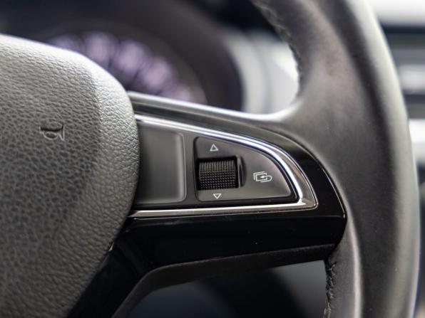 Skoda Octavia III (A7) с пробегом 2015 года, цена 1 278 000 рублей, 185245 км, лифтбек, Автокод Объявления