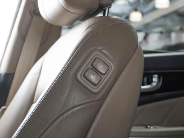Hyundai Equus II с пробегом 2011 года, цена 1 220 000 рублей, 219246 км, седан, Автокод Объявления