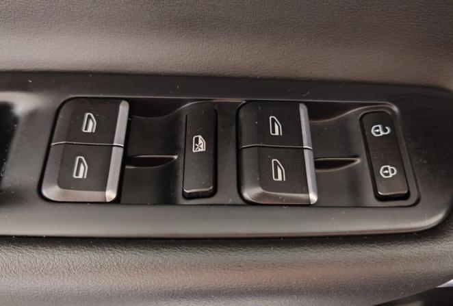 Geely Atlas I с пробегом 2019 года, цена 1 480 000 рублей, 83043 км, внедорожник, Автокод Объявления