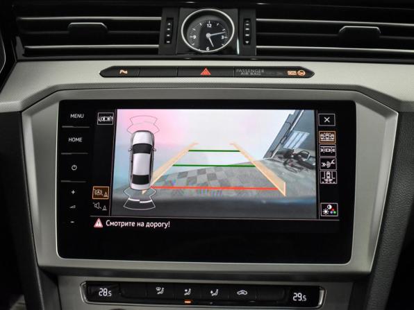 Volkswagen Passat B8 с пробегом 2017 года, цена 1 629 000 рублей, 202734 км, седан, Автокод Объявления