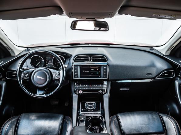 Jaguar F-Pace I с пробегом 2017 года, цена 2 400 000 рублей, 189683 км, внедорожник, Автокод Объявления