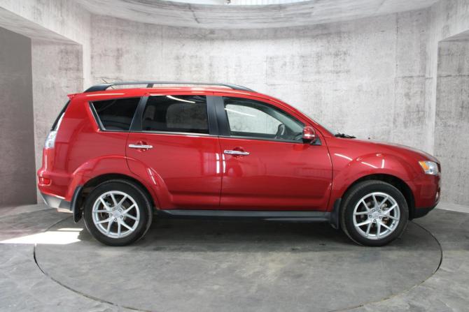 Mitsubishi Outlander II Рестайлинг с пробегом 2012 года, цена 1 295 000 рублей, 168308 км, внедорожник, Автокод Объявления