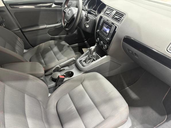 Volkswagen Jetta VI Рестайлинг с пробегом 2017 года, цена 1 499 000 рублей, 160969 км, седан, Автокод Объявления