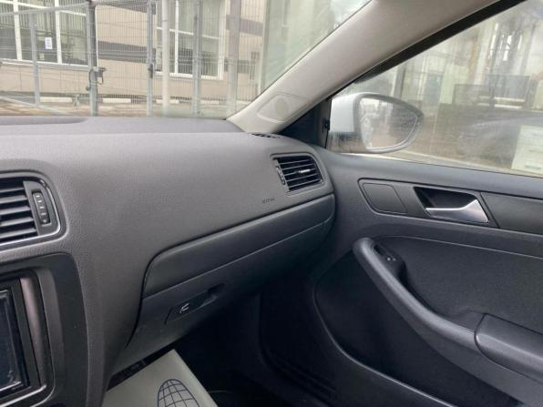 Volkswagen Jetta VI Рестайлинг с пробегом 2014 года, цена 1 070 000 рублей, 140515 км, седан, Автокод Объявления