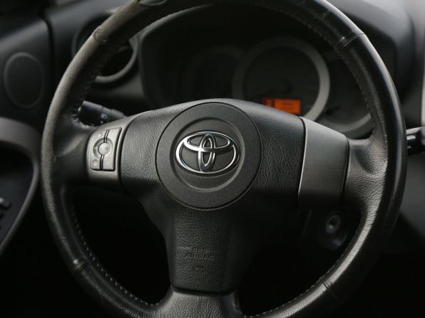 Toyota RAV4 III (XA30) с пробегом 2006 года, цена 1 055 000 рублей, 218000 км, внедорожник, Автокод Объявления