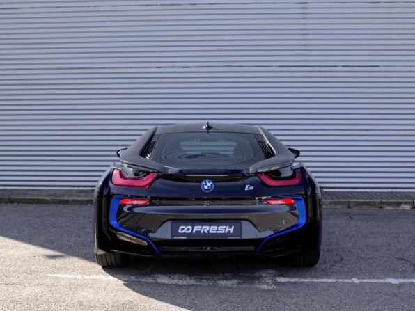 BMW i8 I с пробегом 2016 года, цена 6 500 000 рублей, 39405 км, купе, Автокод Объявления