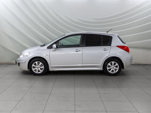 Nissan Tiida I Рестайлинг с пробегом 2011 года, цена 798 000 рублей, 125771 км, хэтчбек, Автокод Объявления