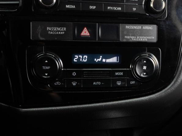 Mitsubishi Outlander III Рестайлинг 2 с пробегом 2018 года, цена 1 849 000 рублей, 171485 км, внедорожник, Автокод Объявления