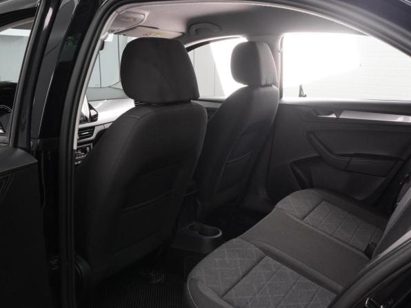 Volkswagen Polo VI с пробегом 2021 года, цена 1 548 000 рублей, 80310 км, лифтбек, Автокод Объявления